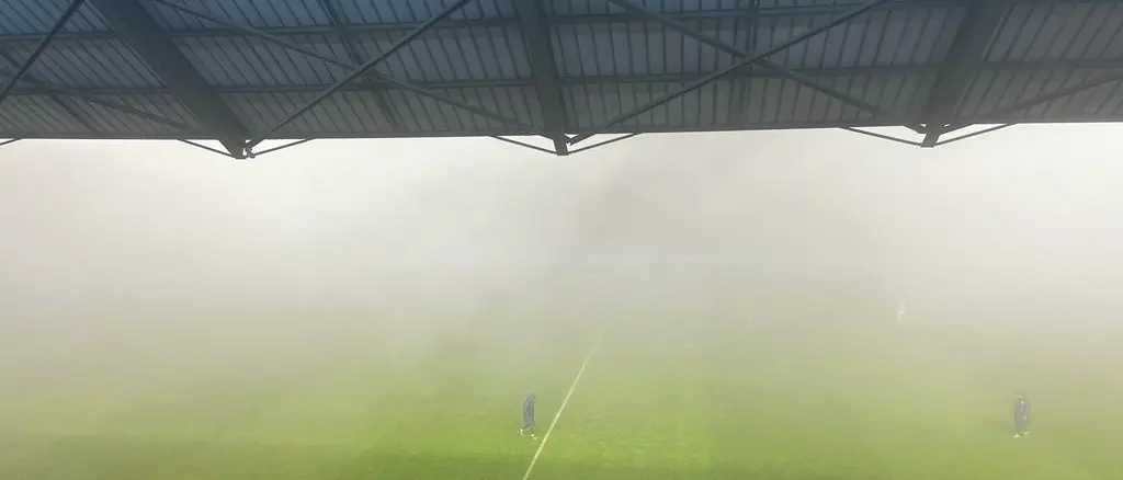 Scende la nebbia al Luigi Razza: Vibonese-Taranto momentaneamente sospesa