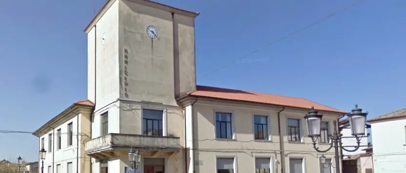 Serra, il vice sindaco risponde alla minoranza: «Stiano tranquilli tutti che abbiamo chiare le idee»