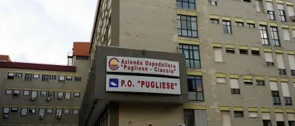 Cinquantenne ferito sul lavoro, migliorano le condizioni