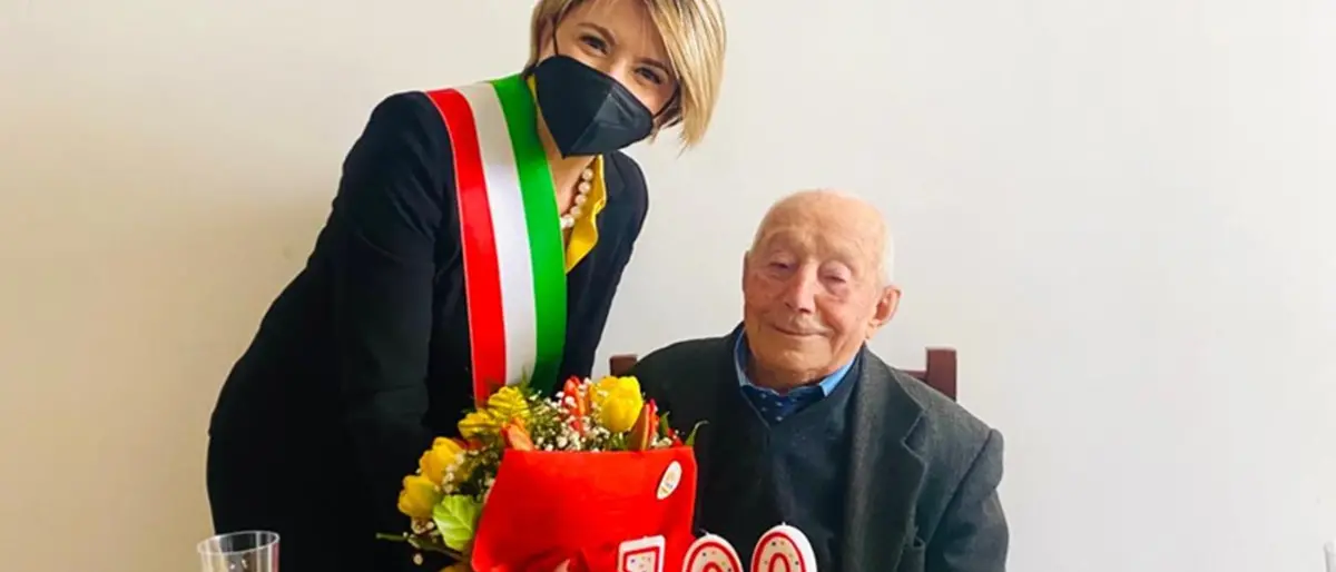 Vibo Valentia festeggia il secolo di vita di nonno Giovanni Russo
