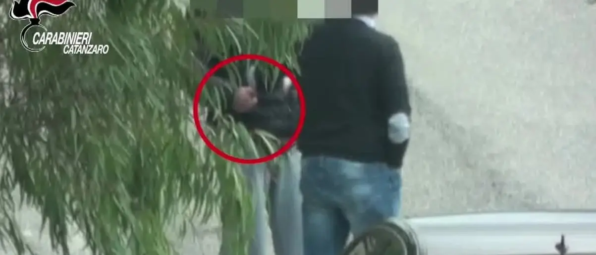 Usura a imprenditori in difficoltà per la pandemia nel Catanzarese: cinque arresti