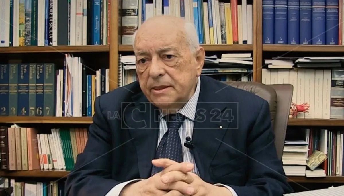 Condanna all’avvocato Armando Veneto, solidarietà dalla Camera penale di Vibo