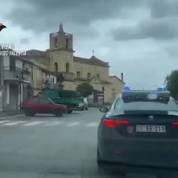 Sparatoria a Ricadi: chi ha aperto il fuoco non ha agito da solo, è caccia al complice