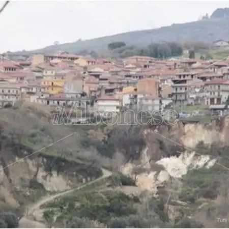 Frana di San Calogero, il punto della situazione in un vertice in Prefettura