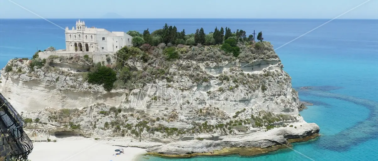 Dal Borgo dei Borghi di Tropea parte il viaggio de \"Le Pietre Parlanti\"
