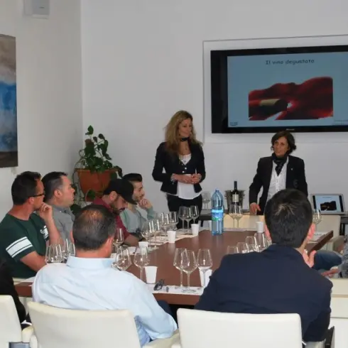 Conoscere il vino, alla Camera di commercio il corso rivolto ai ristoratori