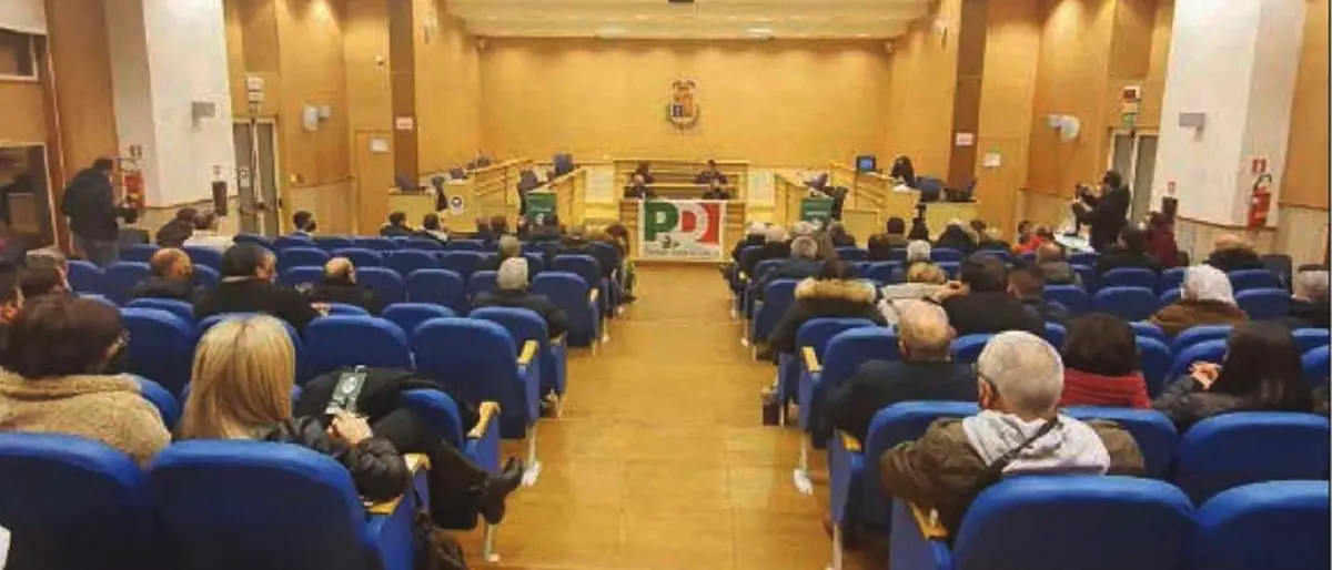 Il Corsivo | Pd vibonese: dall’assemblea i soliti metodi, i soliti volti e le solite ipocrisie politiche