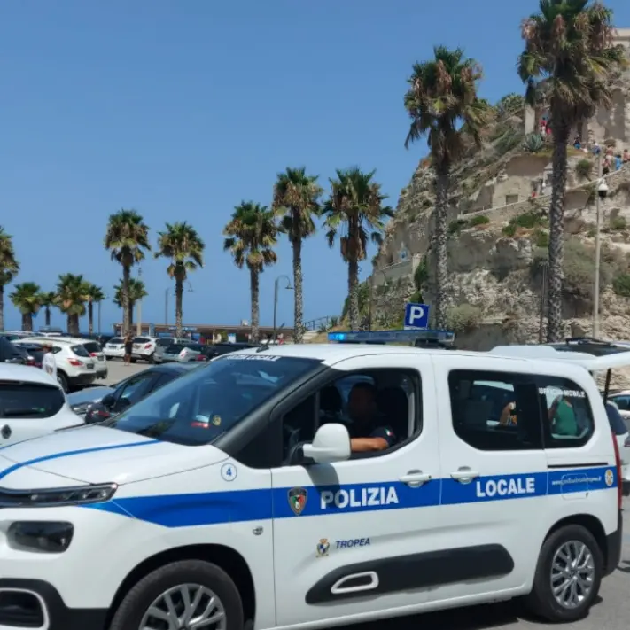 Tropea, il Comune cerca tre agenti di Polizia locale: pubblicato il bando