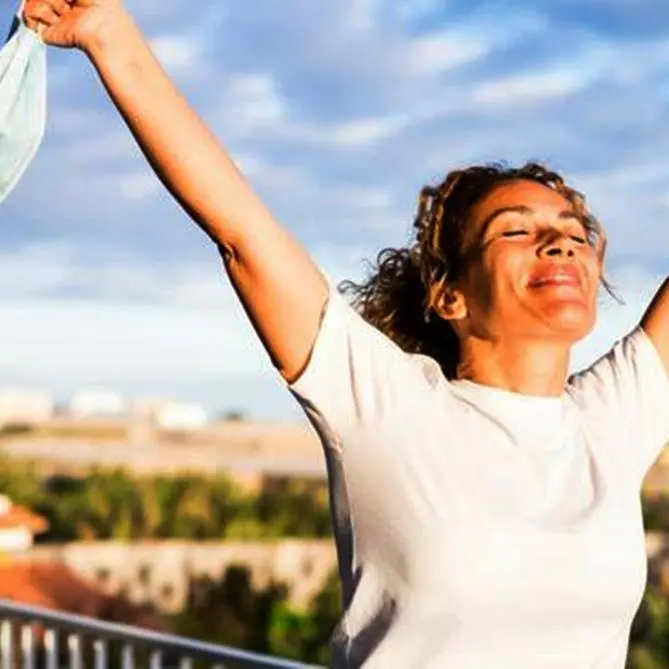 Covid, dal green pass alle mascherine: cosa cambia dal primo maggio