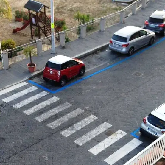 Strisce blu a Vibo Marina, torna la sosta a pagamento in via Emilia