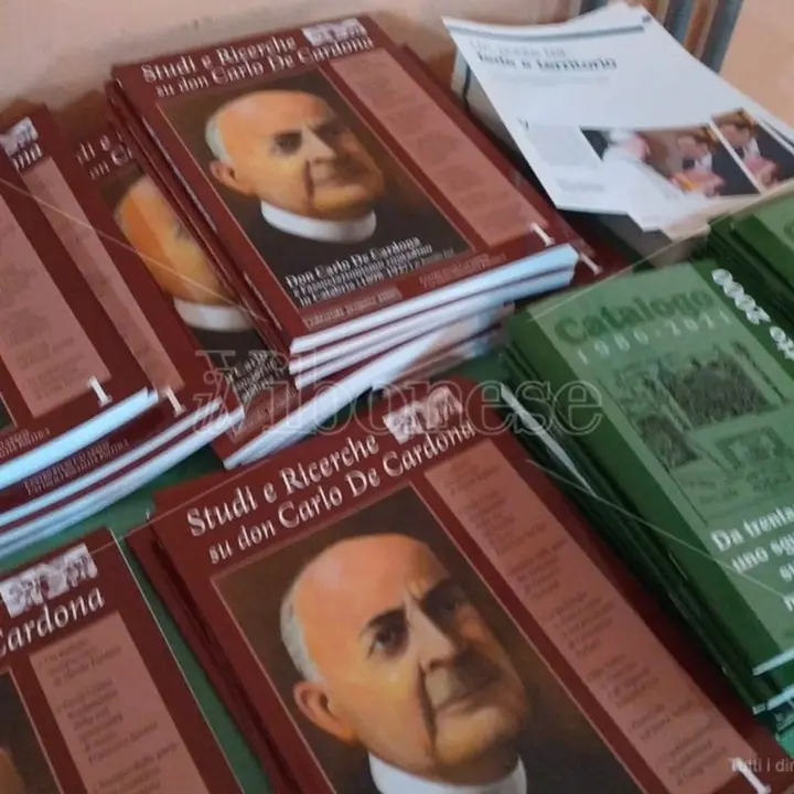 Vibo, un libro al mese presenta la trilogia di Demetrio Guzzardi su don Carlo De Cardona -Video