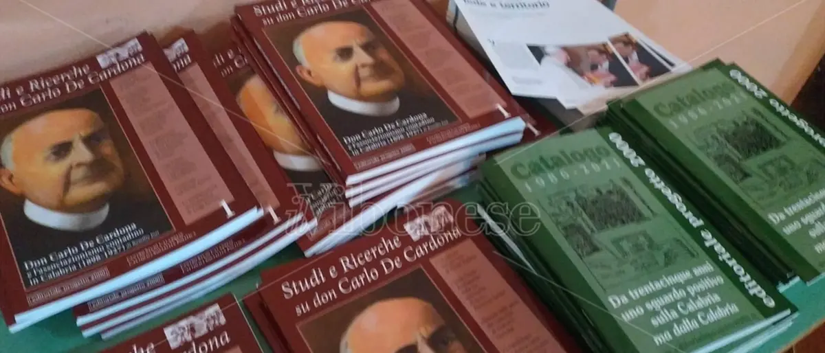 Vibo, un libro al mese presenta la trilogia di Demetrio Guzzardi su don Carlo De Cardona -Video