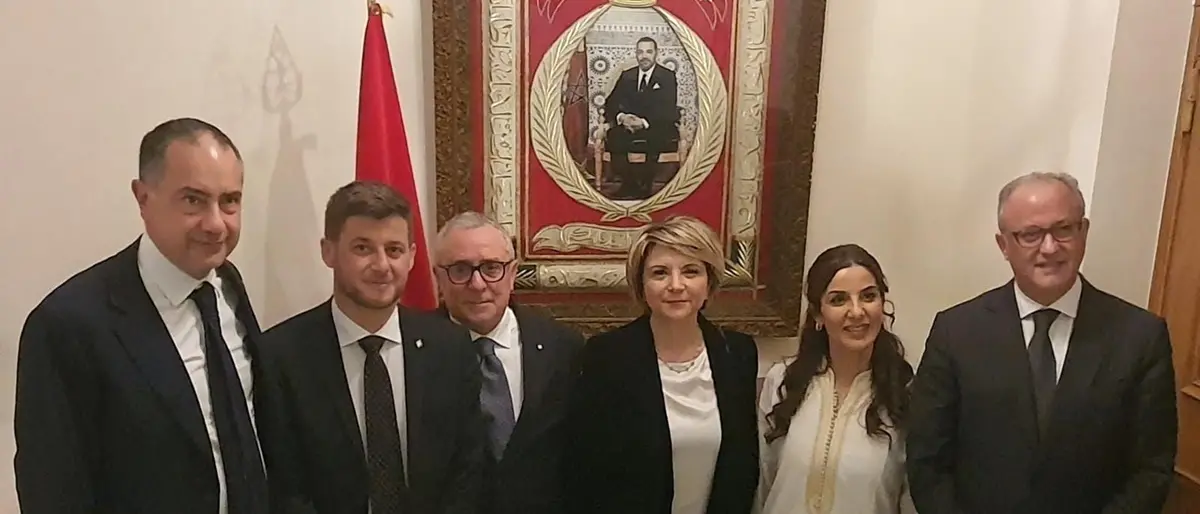 Il sindaco di Vibo in visita in Marocco: «Intensificare i rapporti con la città di Dakhla»