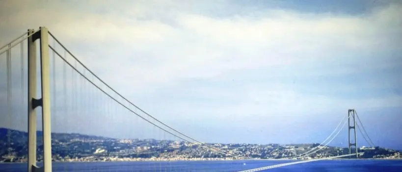 Ponte sullo Stretto: promesse, smentite e ripensamenti dei leader politici negli ultimi 20 anni\n