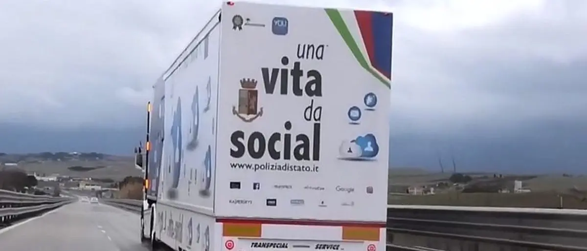 A Tropea campagna di prevenzione dei rischi connessi all'uso di internet