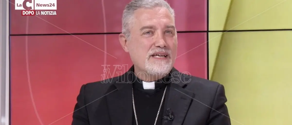 Riprendono processioni e riti pasquali, il vescovo Nostro: «Torniamo alla normalità ma con prudenza» - Video