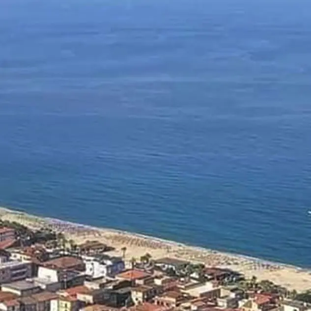 Stagione estiva a Nicotera: il Comune non istituisce i parcheggi a pagamento