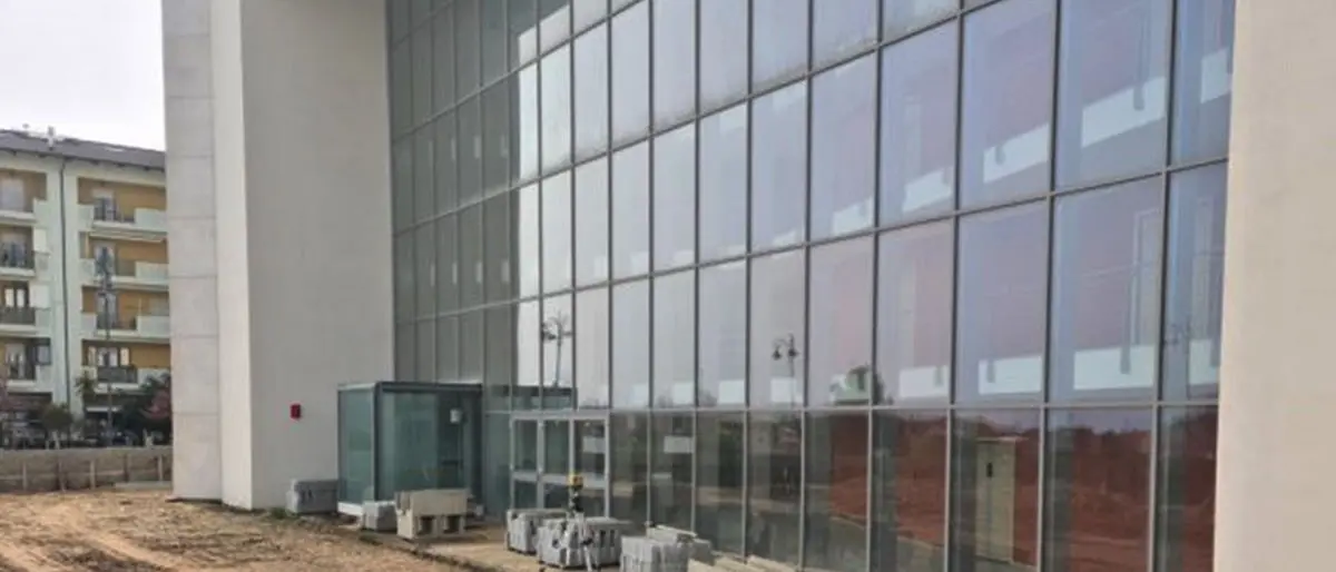 Nuovo teatro di Vibo, si lavora per terminare l’esterno. Russo: «Da noi massima attenzione» - Foto