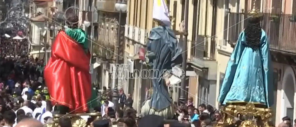 A Vibo la presentazione del racconto fotografico \"L'Affruntata\"