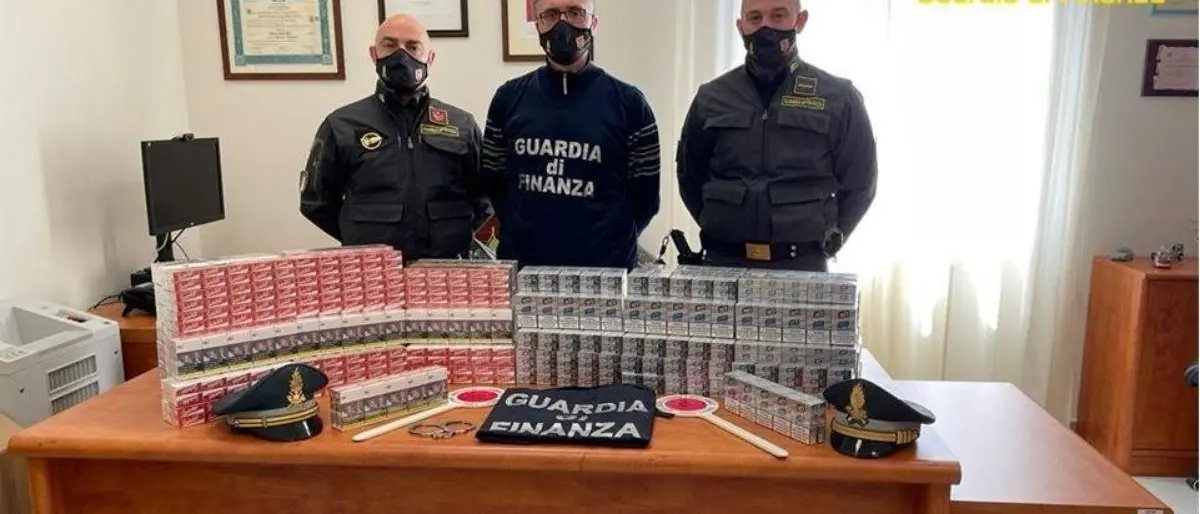 Contrabbando, sequestrate oltre 45mila stecche di sigarette nel Reggino