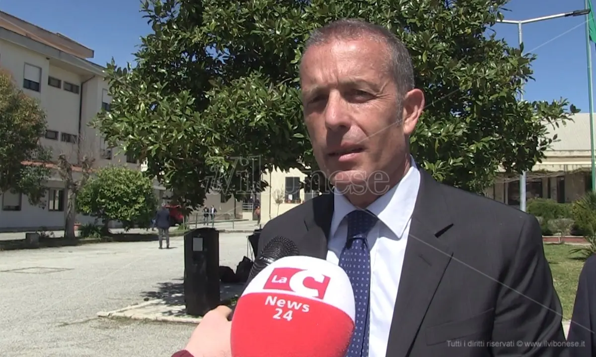 Vibo, il messaggio del questore: «Terra assetata di giustizia, aiutateci a cambiare le cose» - Video