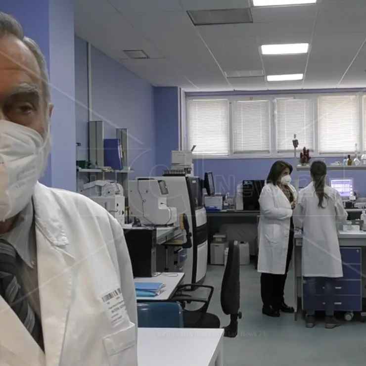 Covid: scoperta a Catanzaro la nuova combinazione Xl di Omicron - Video