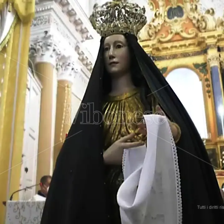 Pasqua nel Vibonese, a Dasà la discesa e l’intronizzazione della Madonna della Consolazione - Foto/Video