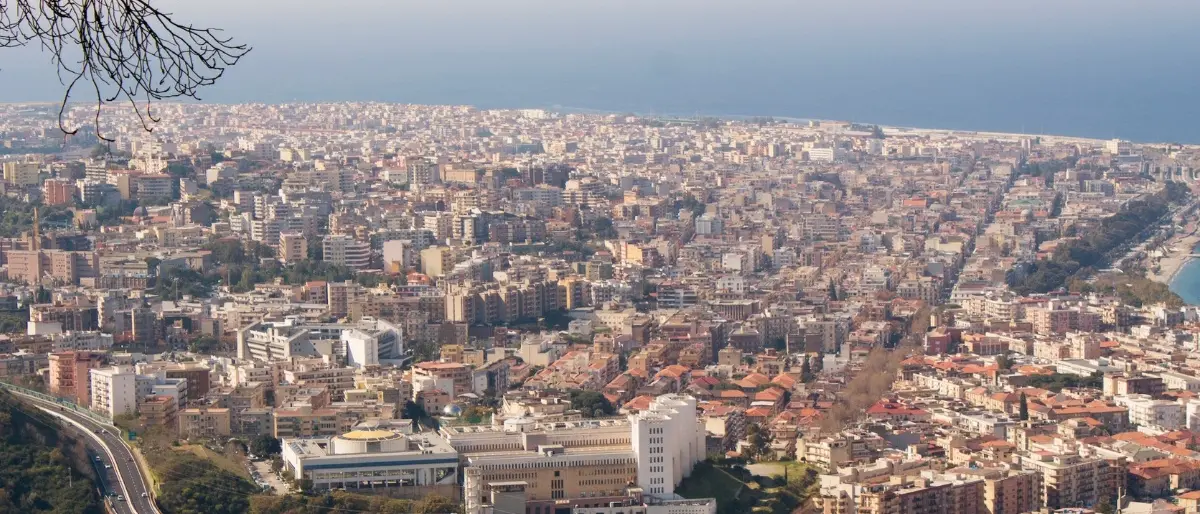 Concorsi truccati all’Università di Reggio, nei guai il rettore e 4 docenti