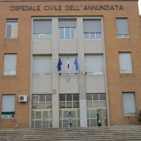 Botulino a Diamante,\u00A0all’Annunziata altri dimessi: restano 9 ricoveri\n