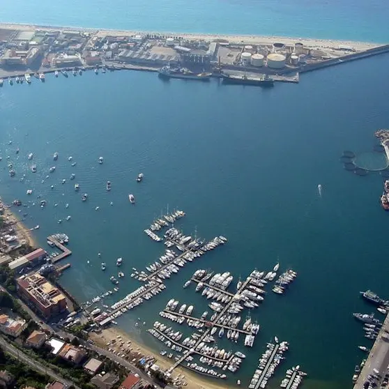 “Ti porto un libro”, successo per gli incontri culturali a Vibo Marina