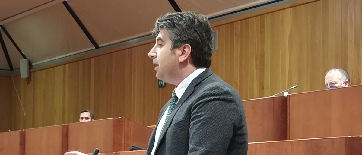 Multiutility acqua e rifiuti in Calabria, affondo di Lo Schiavo: «Rischio corto circuito»