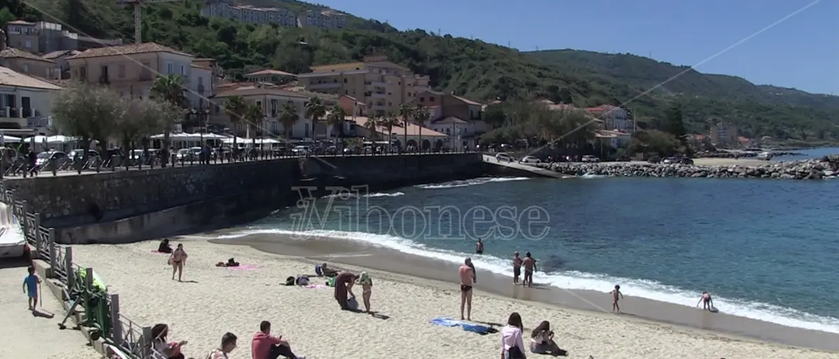 La festa della Liberazione a Pizzo, ma in tanti non ricordano perché questa è una giornata speciale -Video