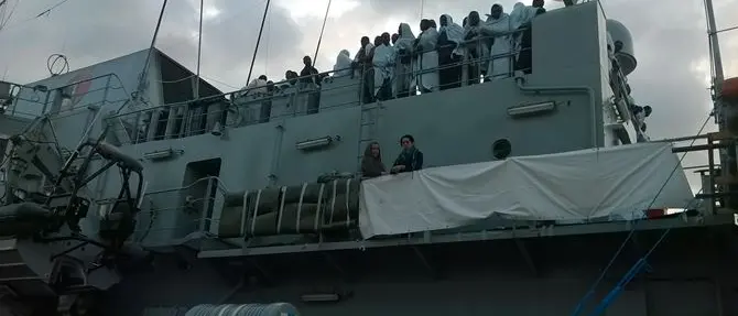 Sbarco migranti a Vibo Marina, restano in carcere i tre scafisti