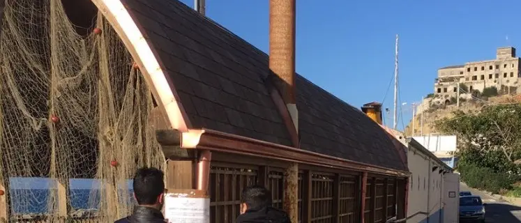 Guardia costiera sequestra fabbricato di un ristorante a Pizzo Calabro