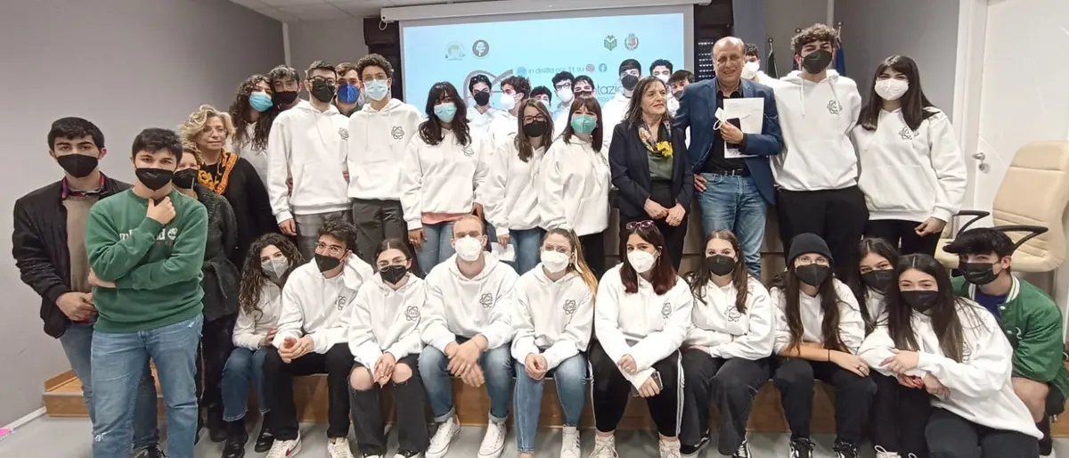 Vibo Valentia, il liceo scientifico \"Berto\" dà il via al “Festival della Scienza”