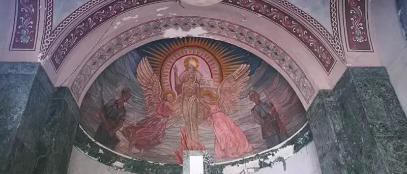 Cappella monumentale “Razza” nel degrado, interviene la Pro loco di Vibo