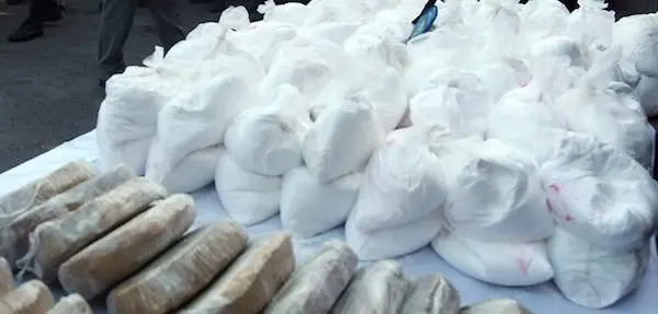 Il narcotraffico dei clan delle Preserre vibonesi coperto dall’import-export di prodotti alimentari: «Affari in Italia ed Europa»