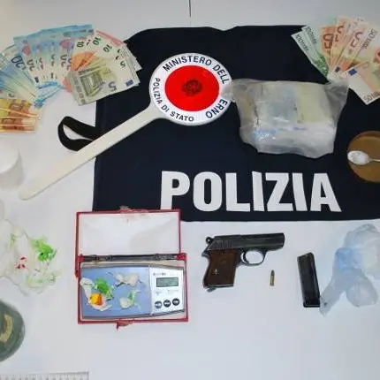 Cocaina nel bar a Santa Domenica e armi in casa: 51enne di Tropea lascia il carcere