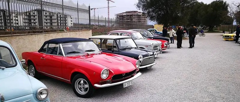 Successo per il raduno di auto d’epoca al Parco urbano