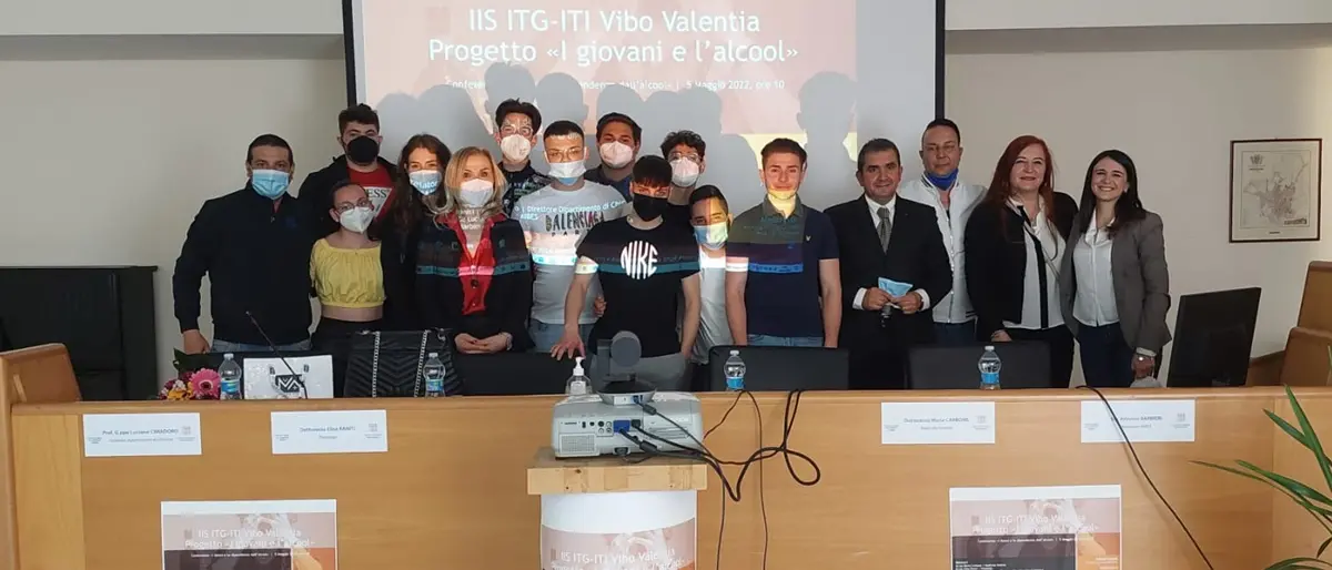 Vibo, all’Itg-Iti l’ultimo convegno del progetto “I giovani e l'alcool”