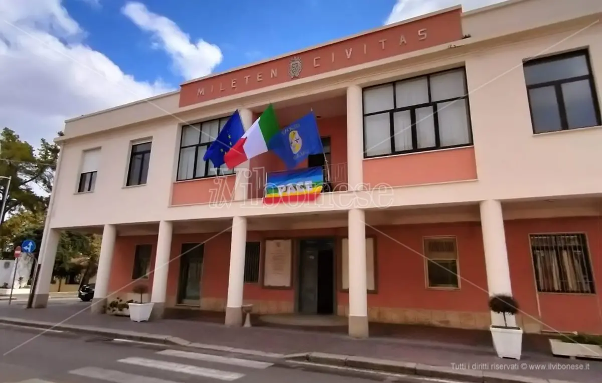 Mileto cammina sul filo dello scioglimento: clima sempre più surreale a ogni riunione del Consiglio dei ministri che deve decidere