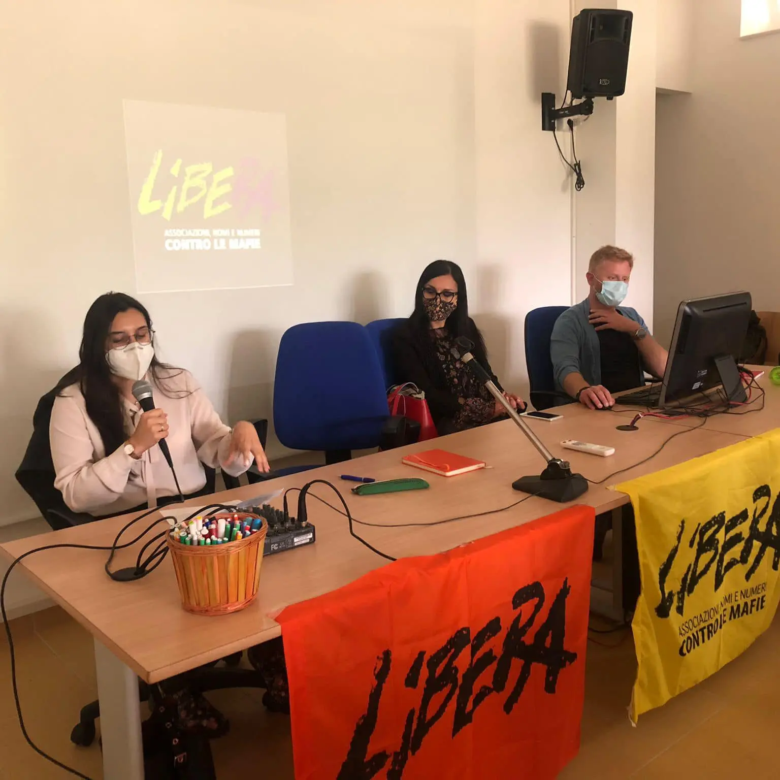 Limbadi, “Libera” incontra gli studenti della scuola media