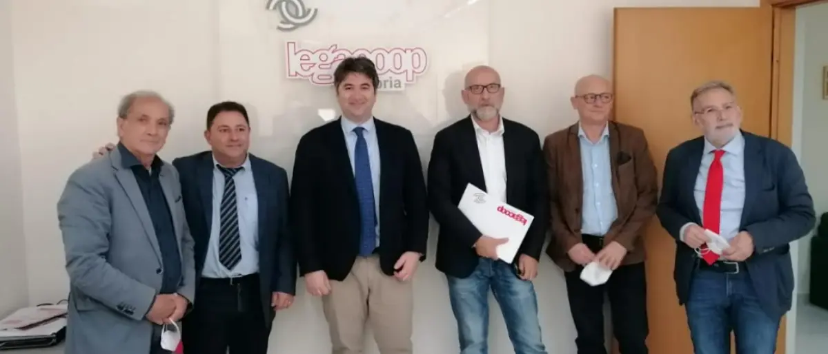 Cooperative di comunità, a Catanzaro l’incontro tra Lo Schiavo e i vertici Legacoop