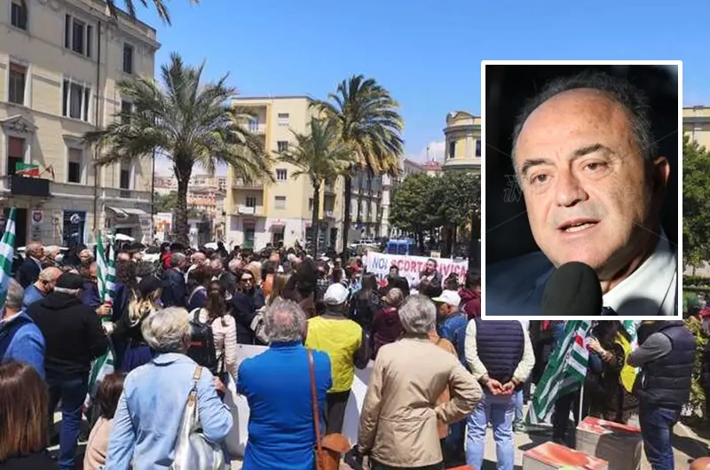 La Calabria si stringe intorno a Gratteri. Il procuratore: «Grazie, faremo ancora di più» - Video