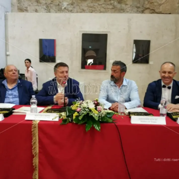 Il Vecchio amaro del Capo con un nuovo spot celebra Tropea e i luoghi delle origini -Video