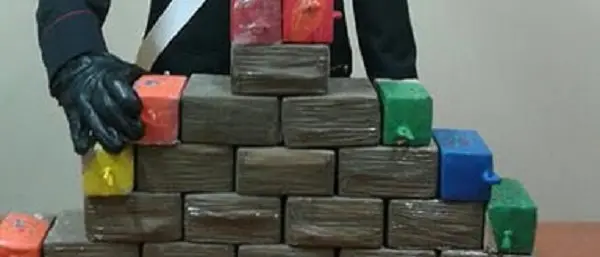 Droga in auto: due vibonesi condannati dal Tribunale di Lagonegro