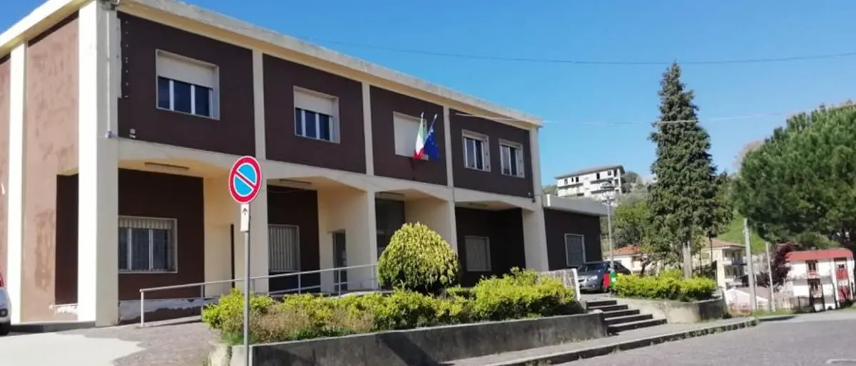 Ionadi, stretta del Comune sugli allacci abusivi alla rete idrica