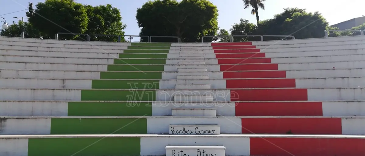 Limbadi, gli alunni della scuola media ricordano i bambini vittime delle mafie