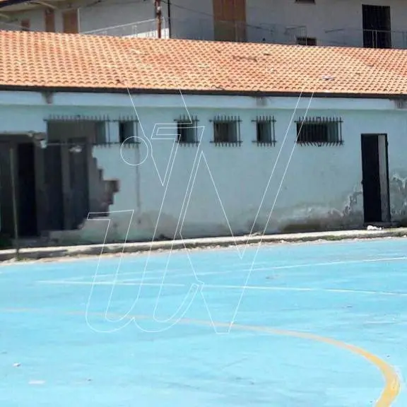 Campetto polisportivo a San Costantino: «E’ sempre più emergenza degrado»