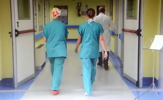 Covid a Vibo, un'infermiera: «Manca personale? Mai stata chiamata»